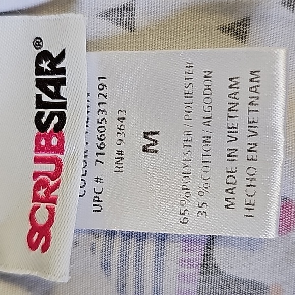 Scrub Star women's size medium‎ scrub top. Short sleeves penguin 🐧 print - Picture 7 of 8